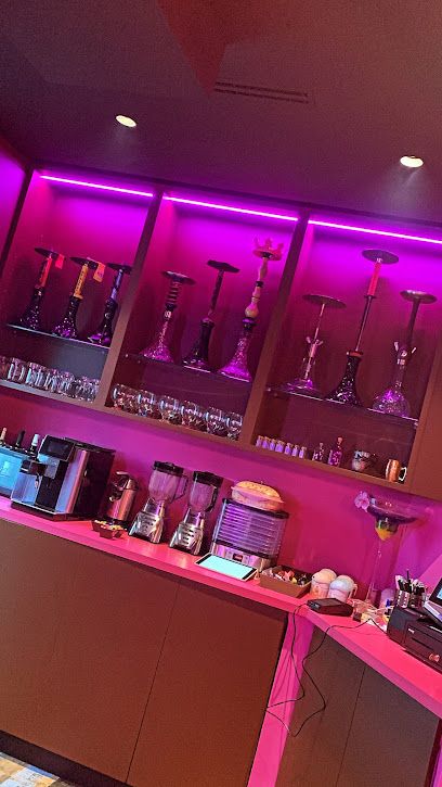ALICE_LOUNGE_