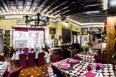 Lo Nuestro Taperia & Restaurante