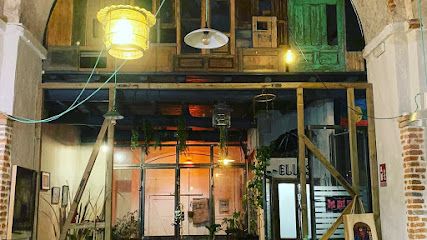 Newen Restobar