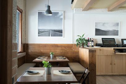 Restaurante The Black co