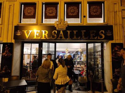 Cafeteria Pasteleria Heladeria Copas Pub versailles